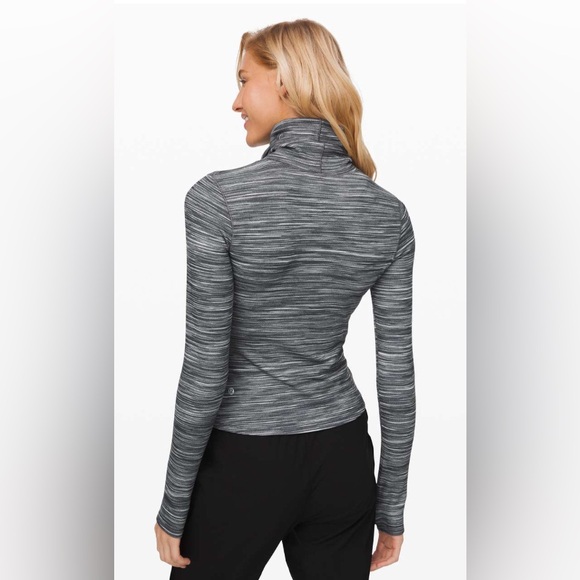 Lululemon Melodic Movement Long Sleeve EUC - Picture 2 of 7